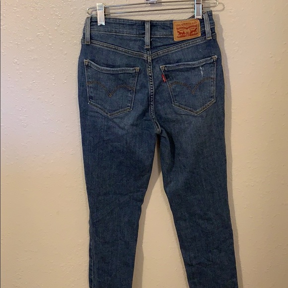 Levi’s high rise skinny - Picture 3 of 3